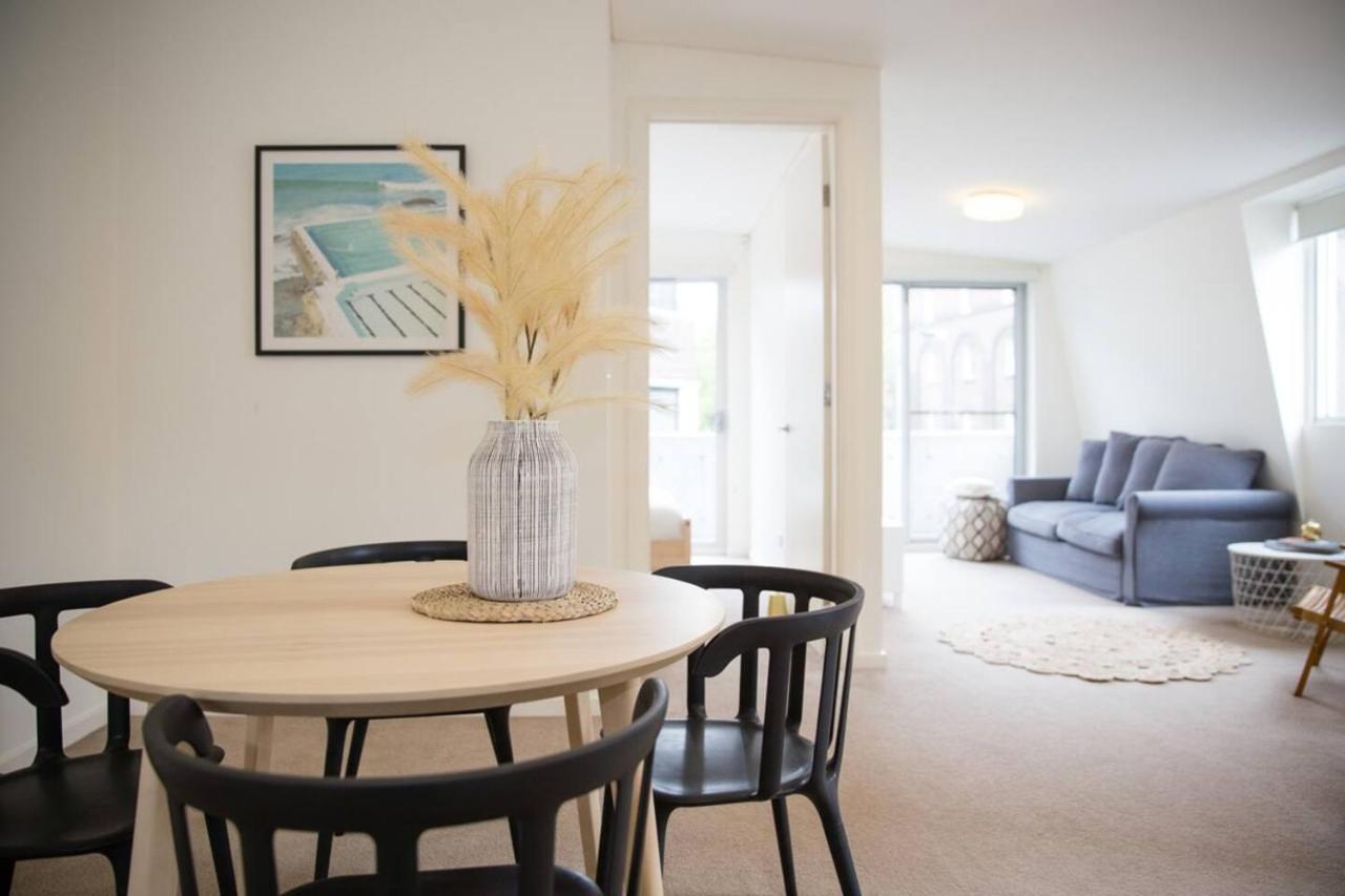 'perfectly Pyrmont' Sun-drenched Nordic Simplicity Appartamento